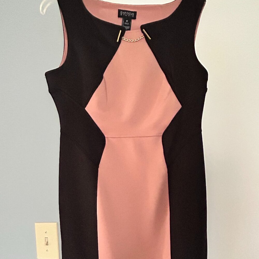 Enfocus Studio Size 10 Ladies blush  and black dress